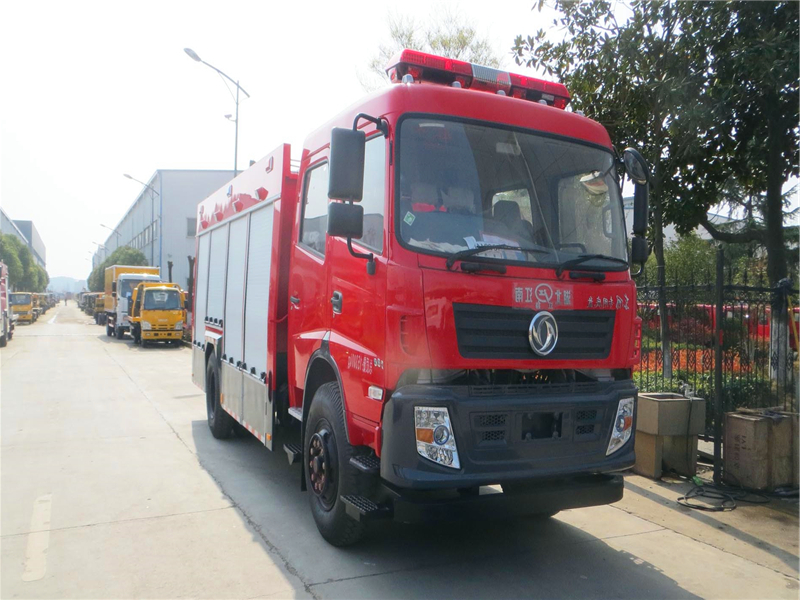 東風(fēng)6噸泡沫消防車