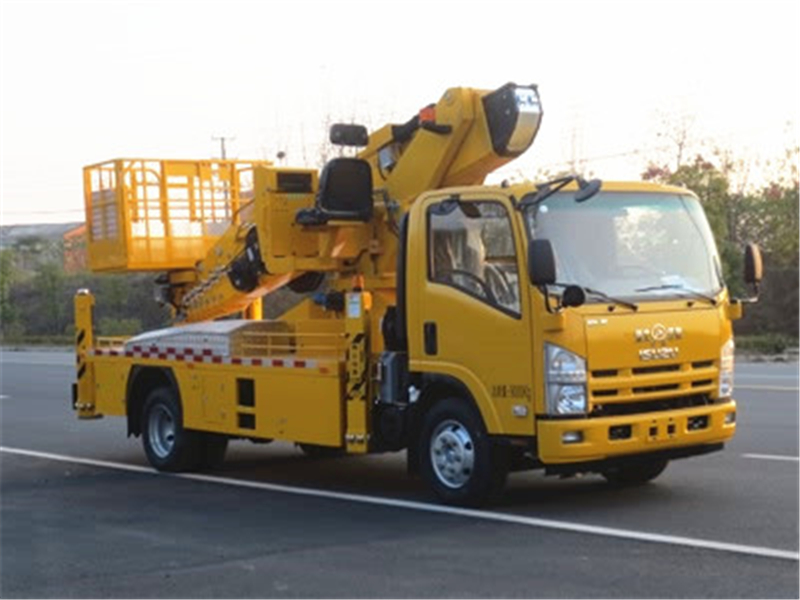慶鈴五十鈴30米高空作業(yè)車