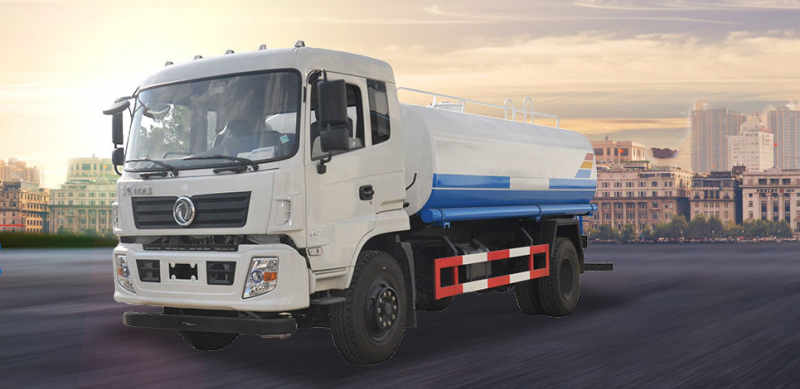 東風專底國15方灑水車