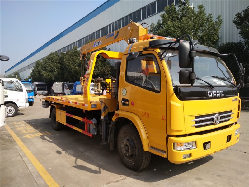 東風凱普特平板帶吊清障車