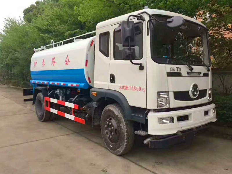 東風(fēng)T3 12噸灑水車