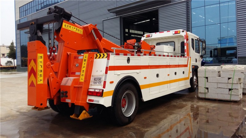 東風D9 一拖一清障車 后側圖