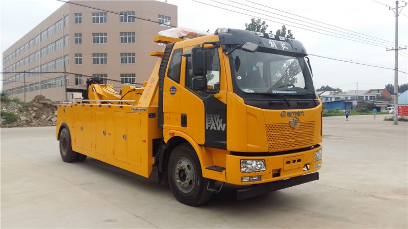 解放單橋一托一清障車 前側圖