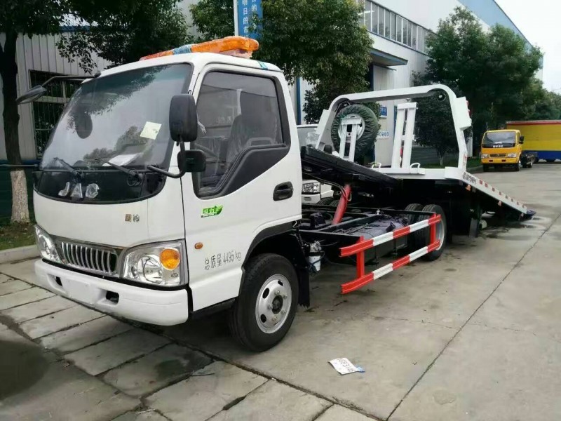 江淮康鈴國五藍(lán)牌一拖二清障車 車型實(shí)景