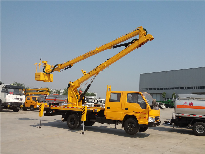 江鈴16米高空作業(yè)車6