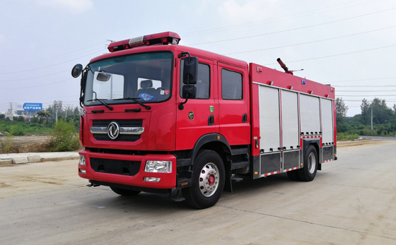 東風7噸泡沫消防車 東風7噸泡沫消防車