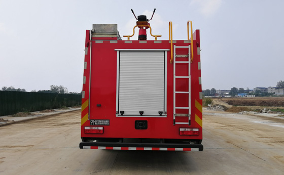 東風7噸泡沫消防車 東風7噸泡沫消防車